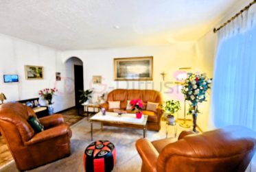 BELLE MAISON AVEC GRAND POTENTIEL