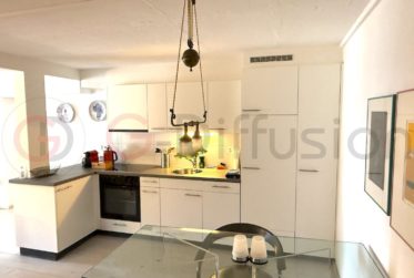 8 Zimmer Haus, Wohnanlage