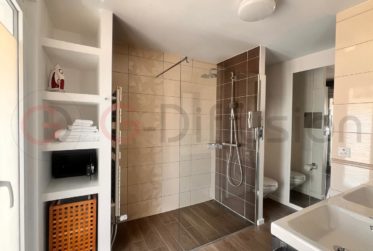 Furnished flat of 4.5 room in Epalinges - Appartement meublé de 4.5 à Epalinges