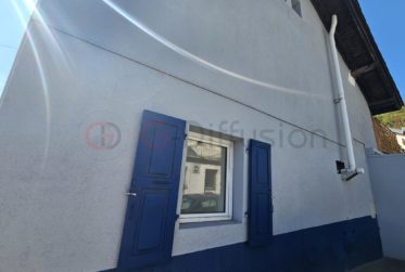 Magnifique maison rénové avec deux appartements indépendants