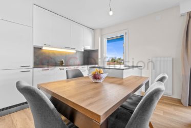 Charmant 3.5 pièces à deux pas du lac avec balcon