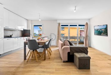 Charmant 3.5 pièces à deux pas du lac avec balcon