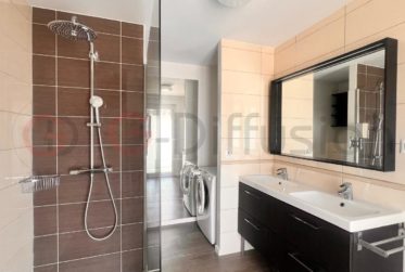 Furnished flat of 4.5 room in Epalinges - Appartement meublé de 4.5 à Epalinges