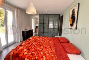 Furnished flat of 4.5 room in Epalinges - Appartement meublé de 4.5 à Epalinges
