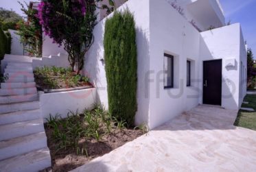 Unique property in Marbella (recently refurbished)