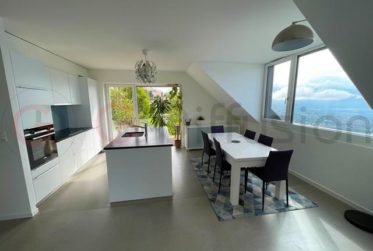 Magnifique appartement de 4.5 pièces avec vue panoramique sur le lac Léman