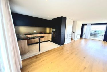 Joli triplex Minergie de 5.5 pièces avec jardin à Épalinges