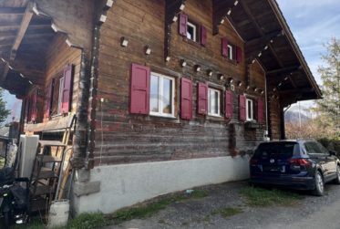 Magnifique maison individuelle de 2 appartements à Lavey-les-Bains