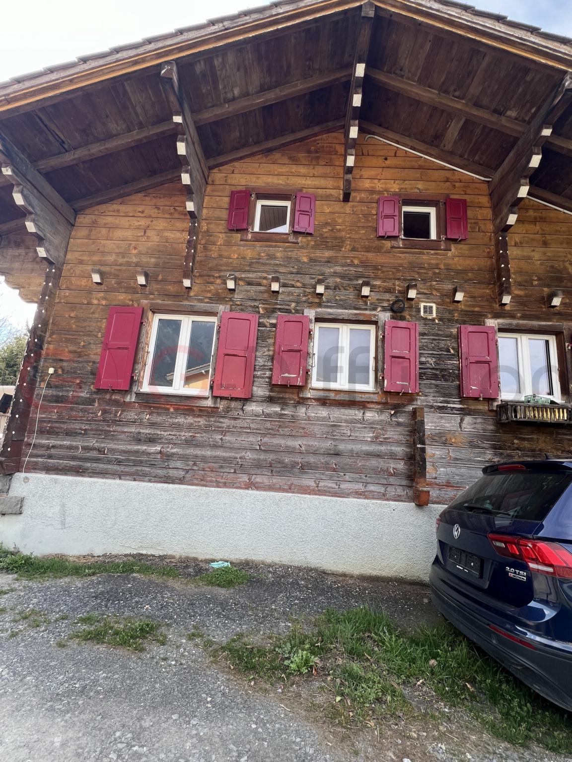 Magnifique maison individuelle de 2 appartements à Lavey-les-Bains