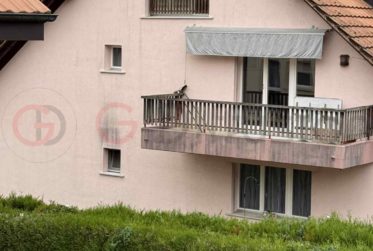 Moitié d'immeuble à vendre à Lucens