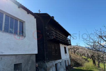 Chalet à renover à vendre à Saxon