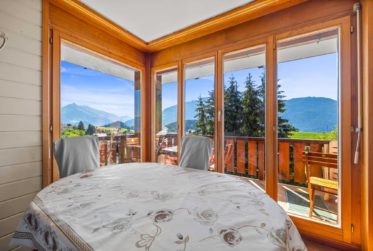 Magnifique appartement 2.5 pièces avec balcon