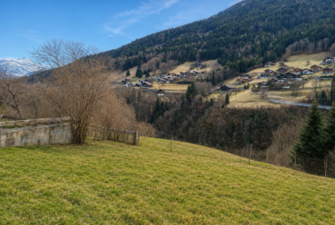 Chalet 2.5 pièces entièrement rénové avec jardin – Vue panoramique – Troistorrents