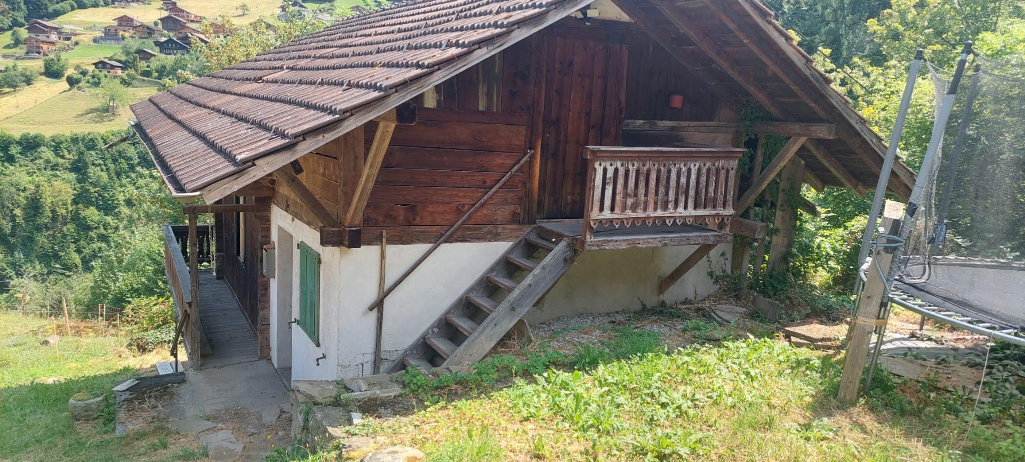 Chalet à rénover à vendre – Troistorrents