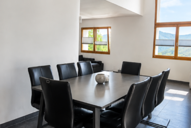 Villa individuelle de 2 appartements à vendre à Ayent (off-market)