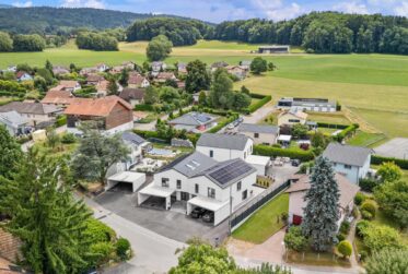 Splendide villa mitoyenne de 5.5 pièces à louer