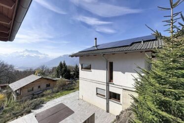Maison d’architecte d’exception avec vue panoramique sur les Dents du Midi à Corbeyrier