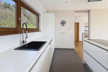 Maison d’architecte d’exception avec vue panoramique sur les Dents du Midi à Corbeyrier