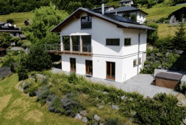 Maison d’architecte d’exception avec vue panoramique sur les Dents du Midi à Corbeyrier