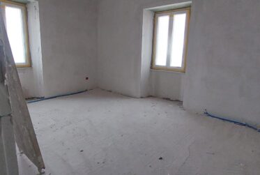 Immeuble en rénovation - 6 appartements – Vouvry (VS)